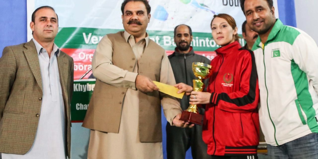 Peshawar’s Mehwish becomes the 2019 champion of KP badminton