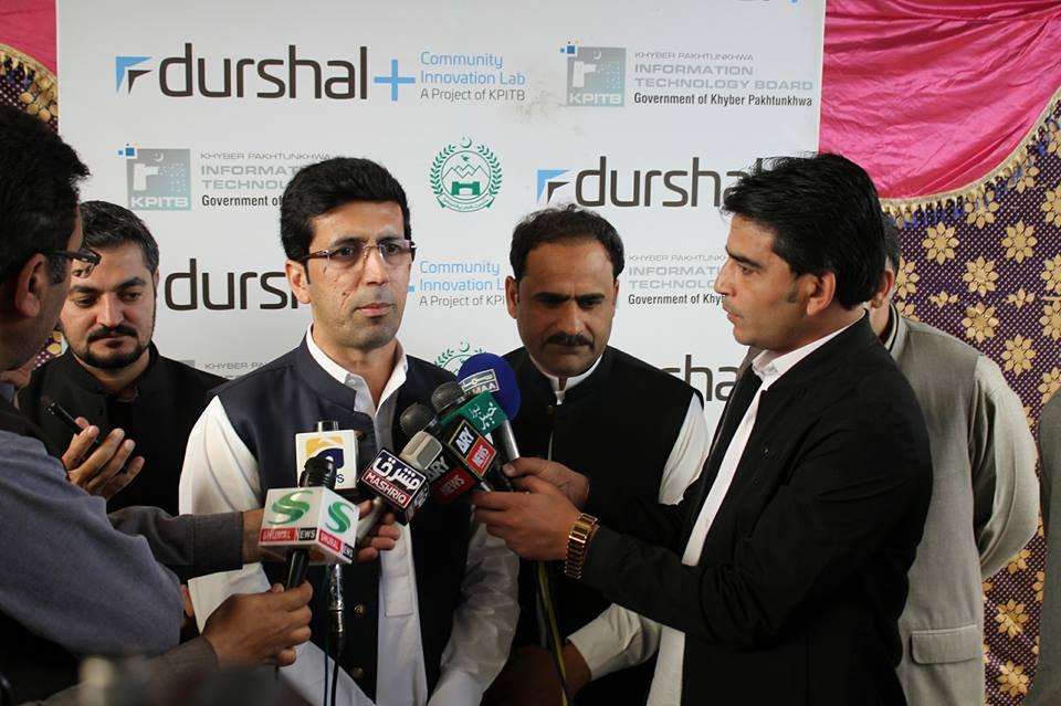 سیدوشریف ہسپتال میں فنڈز کی عدم دستیابی صوبائی وزیر صحت شہرام خان ترکئی بے خبرنکلے