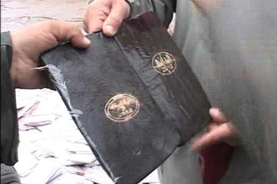 شموزئی  موٹر کار کے خفیہ خانوں سے 41کلوگرام اعلیٰ کوالٹی چرس برآمد