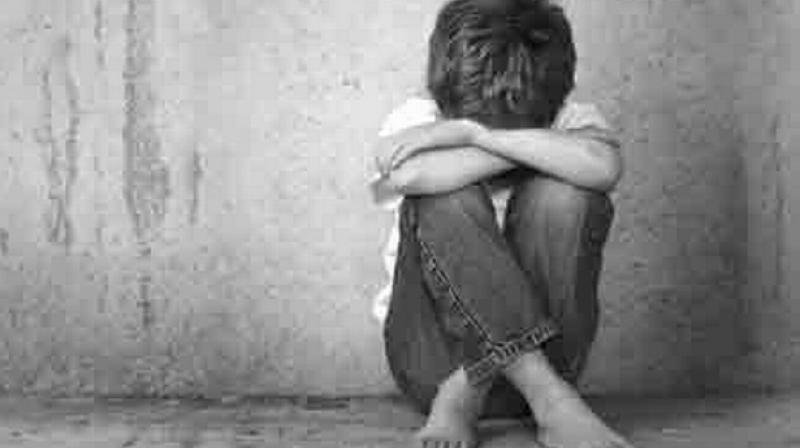 سیدو شریف کے علاقہ فیض آباد میں تین نوجوانوں نے بارہ سالہ لڑکے کو اجتماعی تشدد کا نشانہ بنالیا