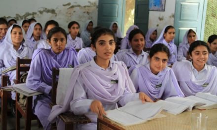 پختونخوا میں خواتین کے اسکولوں اور مقابلوں میں مردوں کی شرکت پر مکمل پابندی