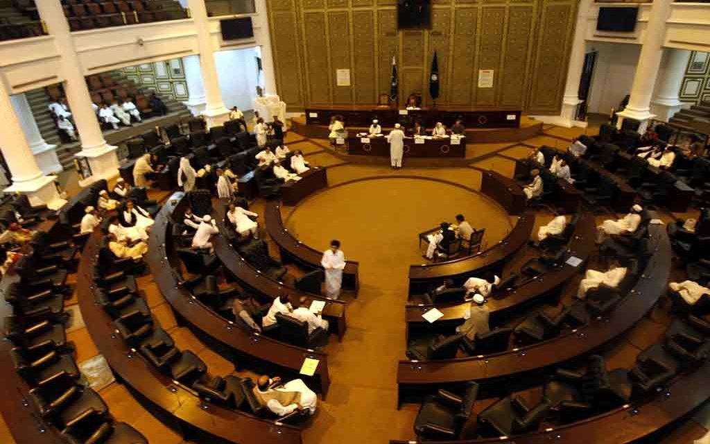 خیبرپختونخوامیں رواں مالی سال کیلئے 613ارب کازائدبجٹ تیار