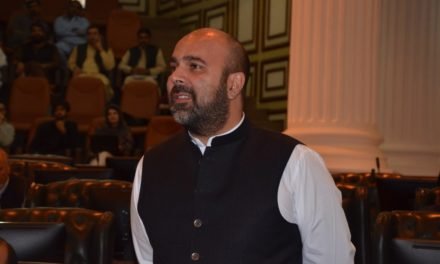 غیر ضروری سرکاری پوسٹوں پر تعینات جو ملازم ریٹائرڈ ھوگا دوبارہ وہ آسامی ختم تصور ھوگی