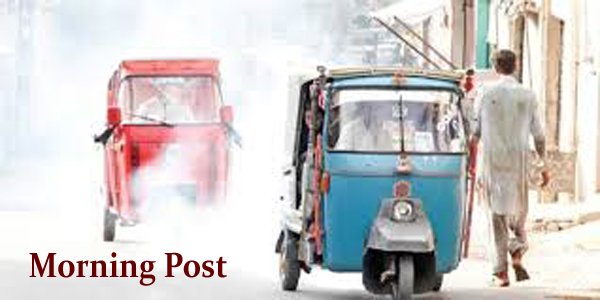سوات،رکشہ ڈرائیوروں کا ڈی سی آفس کے سامنے دھرنا
