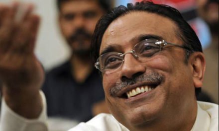 گرفتار کرنے کیلئے سراغ ڈھونڈے جارہے ہیں،جب بھی گرفتار ہوا پہلے سے زیادہ مشہور ہوا.زرداری
