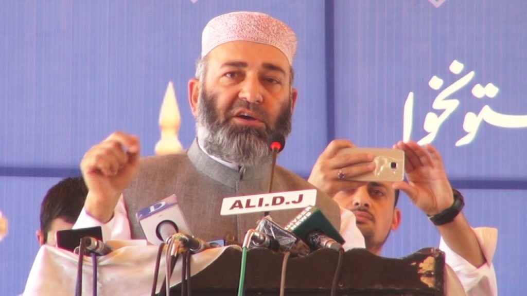 سوات: یونیورسٹیز اور کالجز میں ستر فیصد طالبعلم آئس نشہ استعمال کررہے ہیں،مشتاق احمد خان