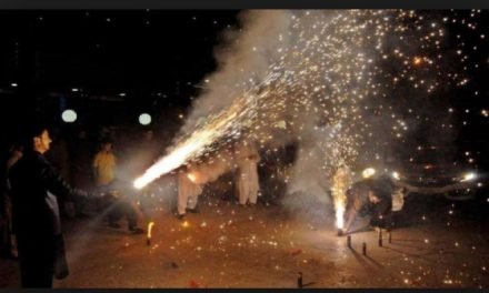 مینگورہ شہر کے گنجان آباد علاقہ مکان باغ میں شدید آتش بازی رات گئے تک لوگوں میں خوف وہراس