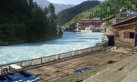 ڈپٹی کمشنرز کو پلاسٹک پر پابندی اور دریائوں پر قائم تجاوزات کی کیخلاف کارروائی کرنے کی ہدائت