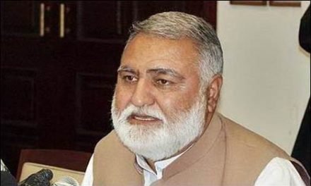 مالم جبہ اوربی آرٹی کرپشن بہت بڑےاسیکنڈل ہیں،مگرنیب خاموش ہے،اکرم درانی