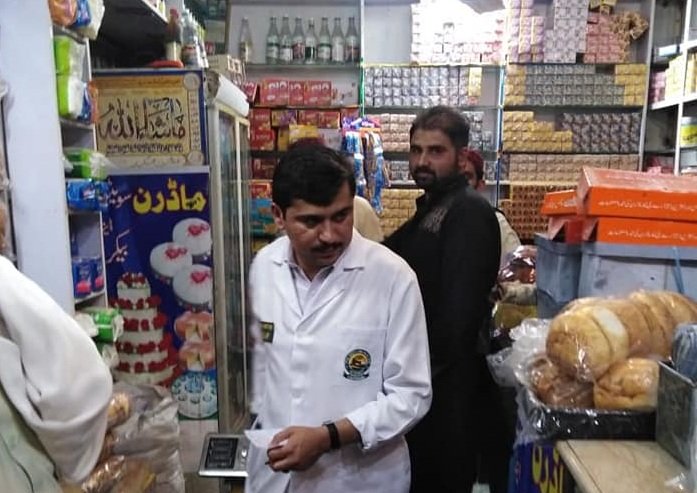 سوات میں عیدالفطر کی آمد کے پیش نظر فوڈ اتھارٹی کی کارروائی،دو بیکریاں انتہائی ناقص حالت پر سر بمہر