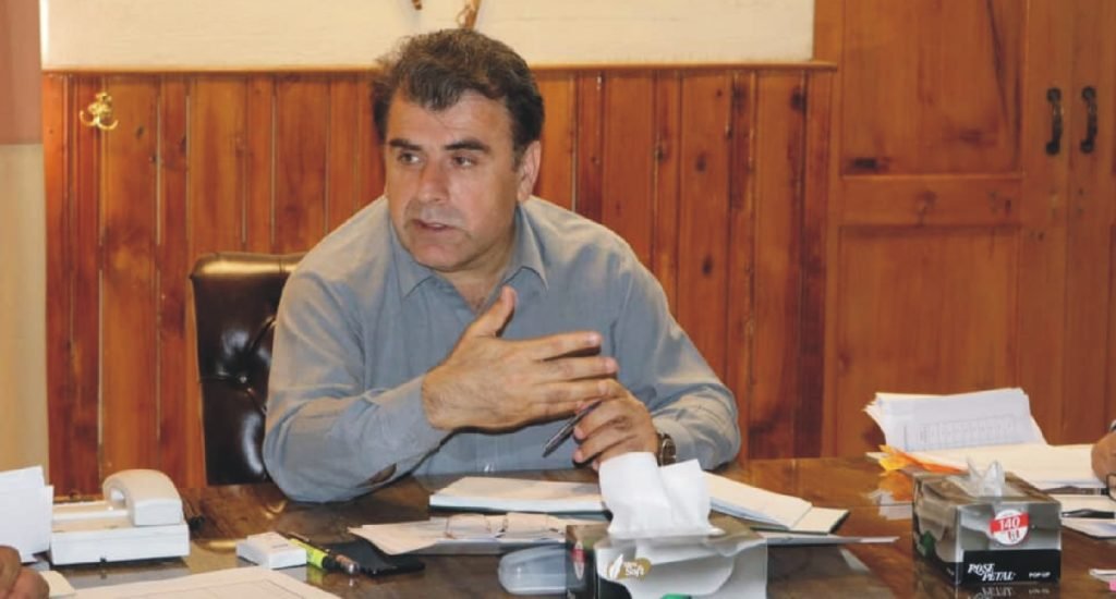 مذبحہ خانہ اور سبزی منڈی کو فوری طور مینگورہ شہر سے باہر شفٹ کی جائے،ریاض خان محسود