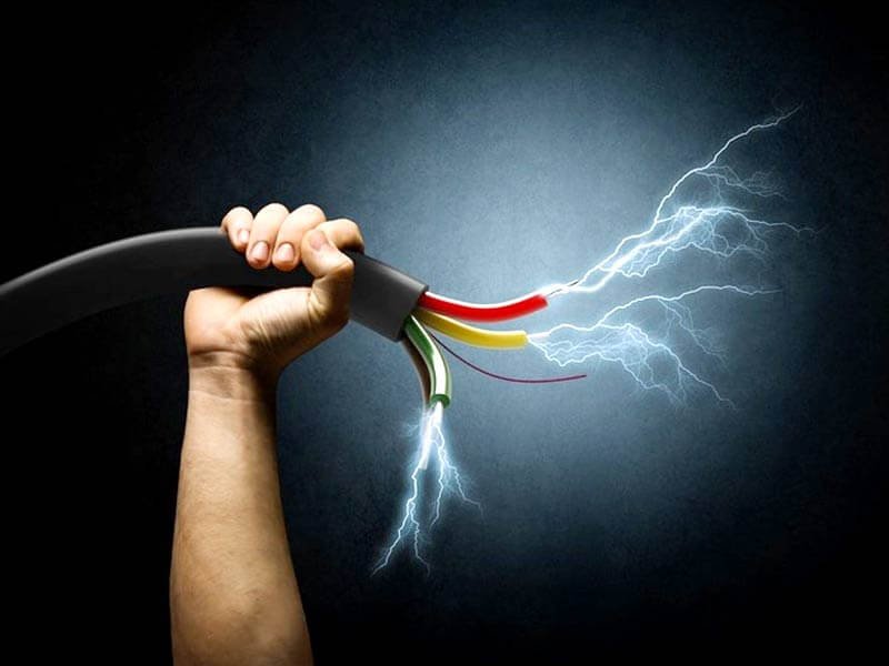 گلکدہ نمبر 3 میں رنگ کرنے والا مزدور بجلی کی کرنٹ سے جاں بحق