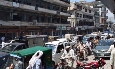 مینگورہ شہر میں ٹریفک پولیس نے جرمانوں پر توجہ مرکوز کرلی