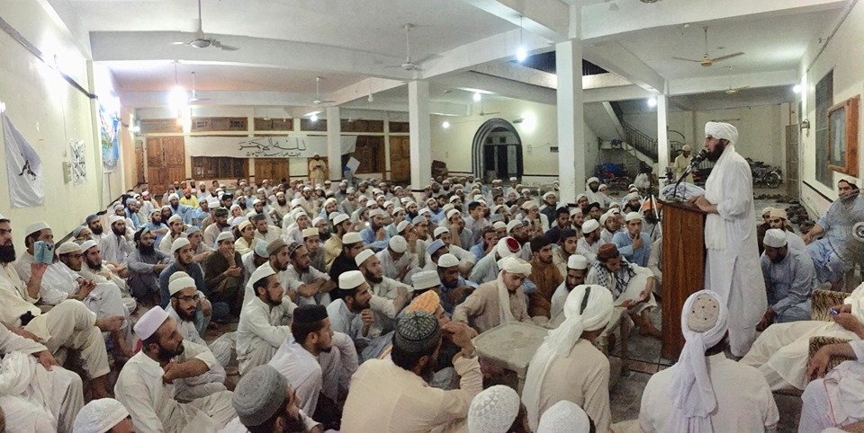 سوات،جے یو آئی ملک میں مغربی ایجنڈے کے نفاذ کیخلاف سیسہ پلائی دیوار ہے،مفتی فضل غفور