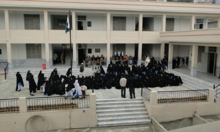 پختون خوا میں آج سے چھٹی تا اٹھویں تک مڈل اسکولز بھی کھل گئے