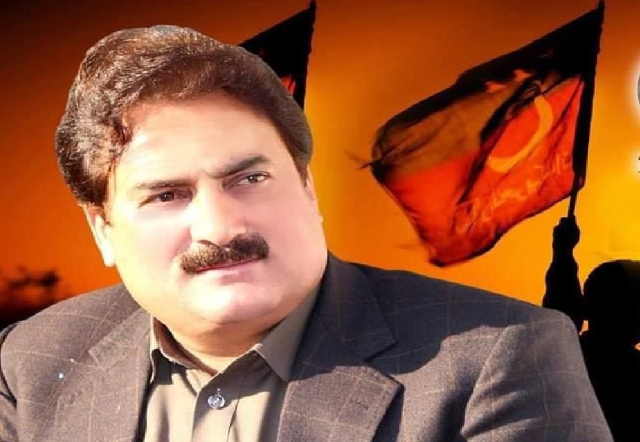 صوبے کے تمام وزراء اور کابینہ میں محب اللہ خان کو عمران خان اور محمود خان کا خراج تحسین