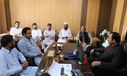 صوبائی اسمبلی میں اکرم خان درانی کے بیان پر سخت مزمت کرتے ہیں،فضل حکیم