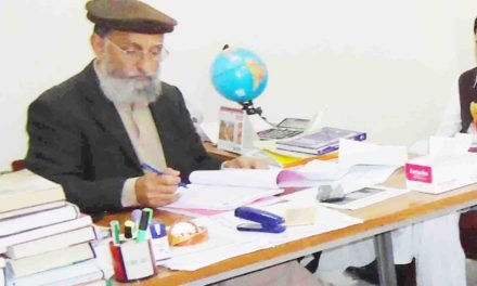 گوتمی مسکراہٹ والے ڈاکٹر سلطانِ روم