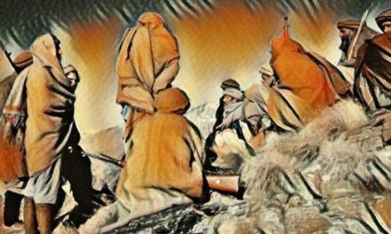 ’دس کے دو افغانی پکڑ لا‘