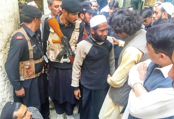 مینگورہ میں نشے کے عادی افراد بحالی مرکز منتقل ہونا شروع ہوگئے