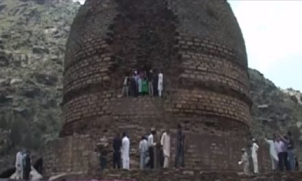 جہانزیب کالج  طلبہ کااملوک درہ سٹوپا سمیت دیگر تاریخی مقامات  کامطالعاتی دورہ