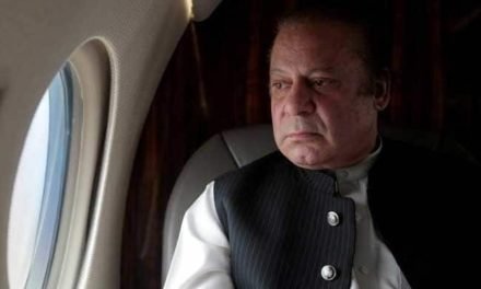 سابق وزیراعظم نوازشریف علاج کے لیے لاہور سے لندن روانہ ہوگئے