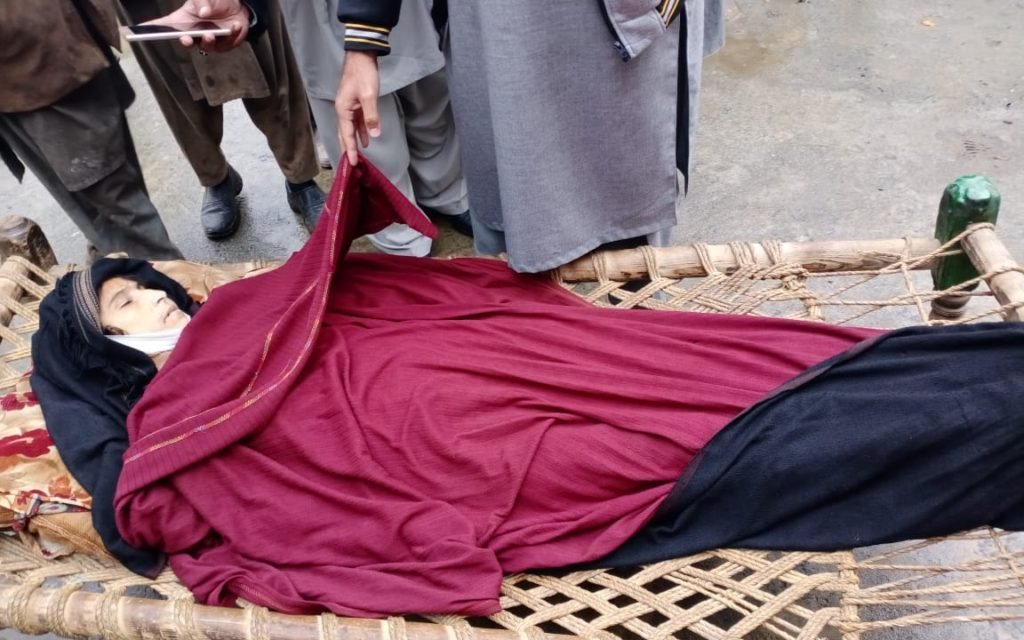 مٹہ ، علاقہ راحت کوٹ میں دریائے سوات سے نامعلوم دوشیزہ کی لاش برامد،ورثاء کی تلاش جاری