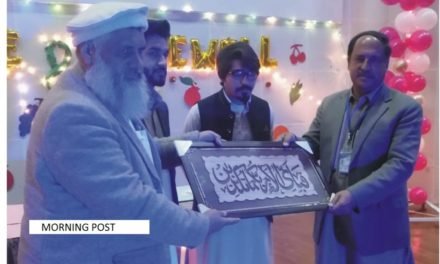 جہانزیب کالج  شعبہ نباتات  طلباءکےلئے فیئرویل پارٹی کا انعقاد،پوزیشن ہولڈر میں انعامات تقسیم