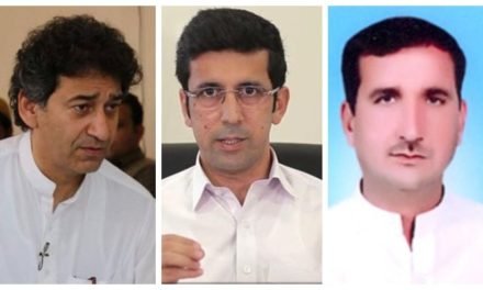 وزیراعلیٰ محمود خان کیخلاف بغاوت کا الزام، عاطف خان اور شہرام ترکئی سمیت تین وزراء فارغ