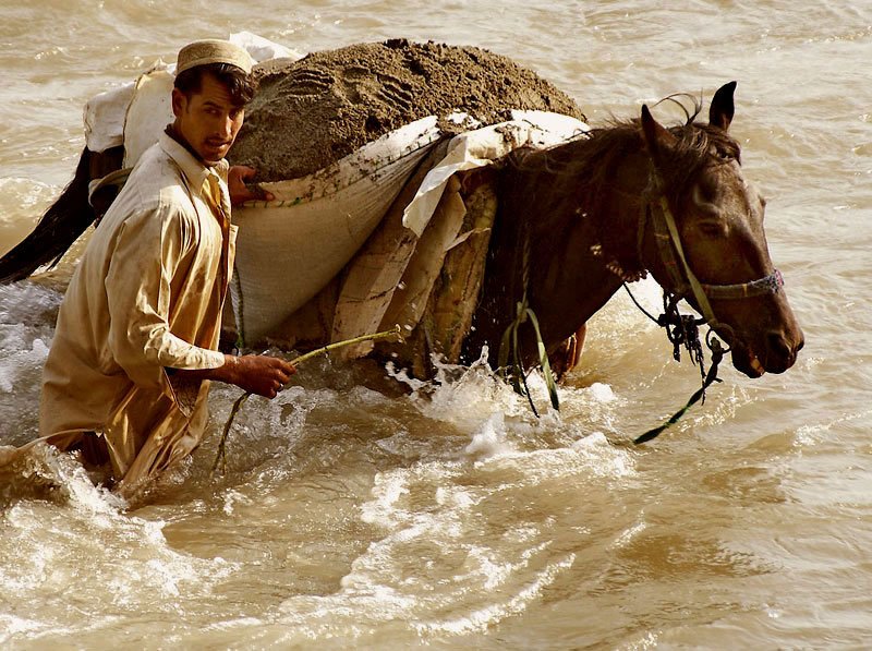 ریت اور بجری نکالنے پر ٹیکس وصولی کے خلاف صوبائی اسمبلی میں تحریک التواء پیش