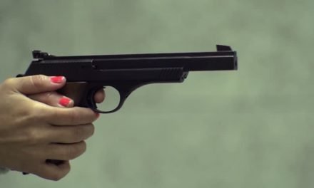 مٹہ علاقہ سین پوڑہ میں بیٹی نے باپ پر فائرنگ کردی،رپورٹ درج