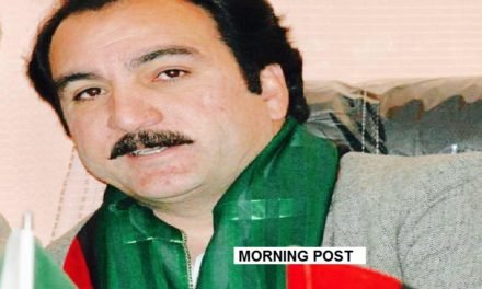 مراد سعید دوسروں کو نیچا گرانے کی کوشش میں خود  لوگوں کے نظروں سے گر گئے،عرفان چٹھان