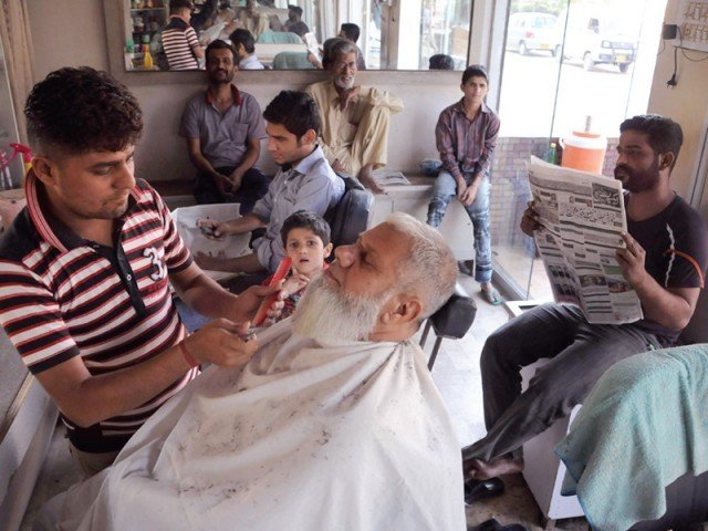 سوات میں تمام ریسٹورنٹس، فاسٹ فوڈ پوائنٹس ،ہیئرڈریسرزاور بیوٹی پارلرز بند