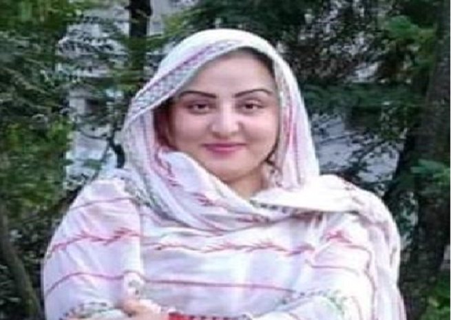 سوات کی گلوکارہ اور اس کی والدہ کا کورونا  ٹیسٹ مثبت آگیا