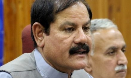 اسپیکر خیبر پختونخوا اسمبلی مشتاق غنی کا کورونا ٹیسٹ دوسری بار مثبت آگیا