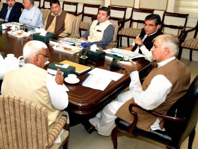 پختونخوا میں پی ٹی آئی حکومت کے 2 سال، خواتین ارکان کابینہ میں نمائندگی سے محروم