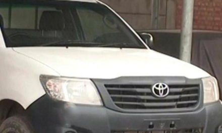 مینگورہ بارامہ چوکی کا پولیس  ڈرائیور خود ٹریفک قوانین سے بے خبر،نوٹس لینے کا مطالبہ