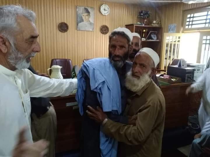 سوات علاقہ منگلور میں دو فریقین کے درمیان دشمنی دوستی میں بدل گئی