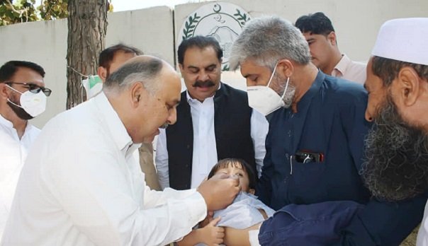 سوات میں بچوں کو پولیوکے قطرے پلانے کی پانچ روزہ مہم کا آغاز