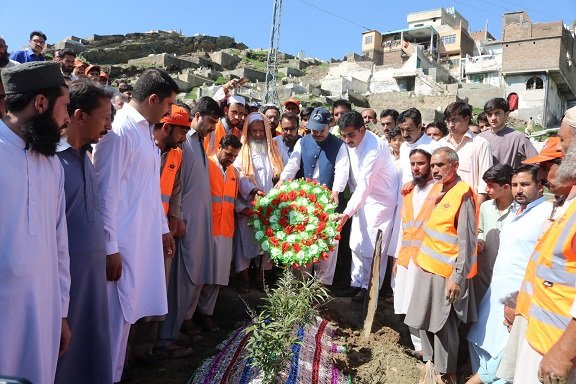 سوات، دوران ڈیوٹی شہید ہونے والے واسا اہلکار سرکاری اعزاز کے ساتھ سپرد خاک