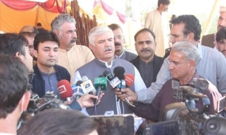 ملک کو 70 سالوں سے لوٹنے والے پی ڈی ایم کے نام پر اکھٹے ہوئے ہیں۔وزیر اعلی محمود خان
