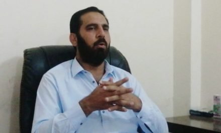 پیٹرولیم قیمتوں میں اضافہ ،حکومت اپنے خلاف احتجاج کو دعوت دے رہی ہے۔محمد اعجاز خان