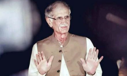 اپوزیشن کو کسی نے نہیں روکا،  پشاور میں جلسہ کی مکمل اجازت ہے، پرویز خٹک