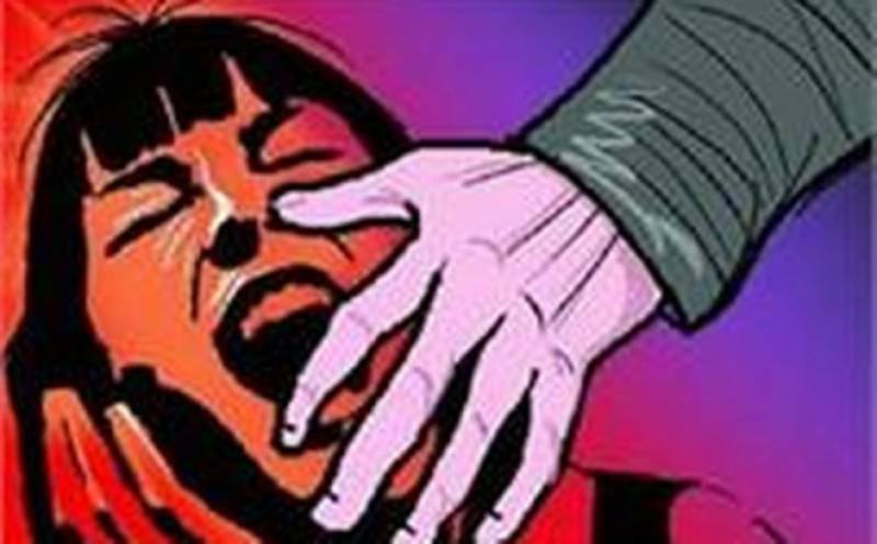 مینگورہ، دسویں جماعت طالبہ پر استانی کا تشدد،بے ہوشی کی حالت میں اسپتال منتقل