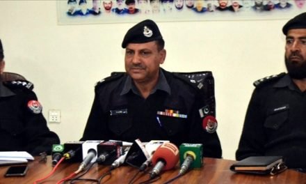 سوات میں 3 سالہ بچے کا گلہ کاٹنے کا معمہ حل،ملزمہ گرفتار