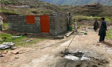 سیدو شریف میں قبضہ مافیا نے سرکاری قبرستان پر عمارتوں کی تعمیر شروع کردی