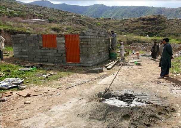 سیدو شریف میں قبضہ مافیا نے سرکاری قبرستان پر عمارتوں کی تعمیر شروع کردی