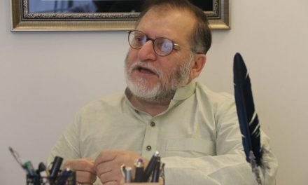 شہر کیوں سائیں سائیں کرتا ہے