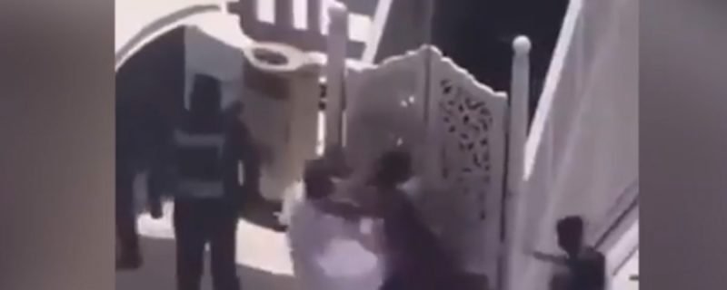 خانہ کعبہ میں  مسلح شخص کی امام پر حملے کی کوشش ناکام