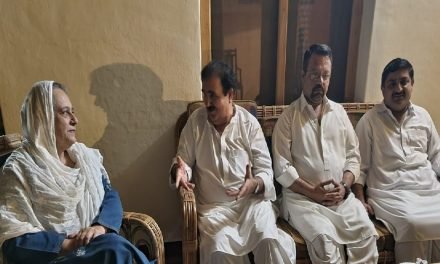 سابقہ ایم این اے مسرت احمد زیب کا عوامی نیشنل  پارٹی میں شمولیت کا فیصلہ